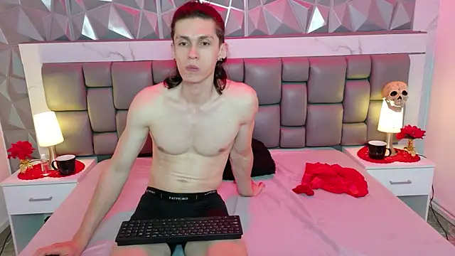 LhiayOliver's Webcam Show