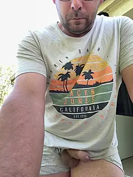 jeremy14270 Show in webcam