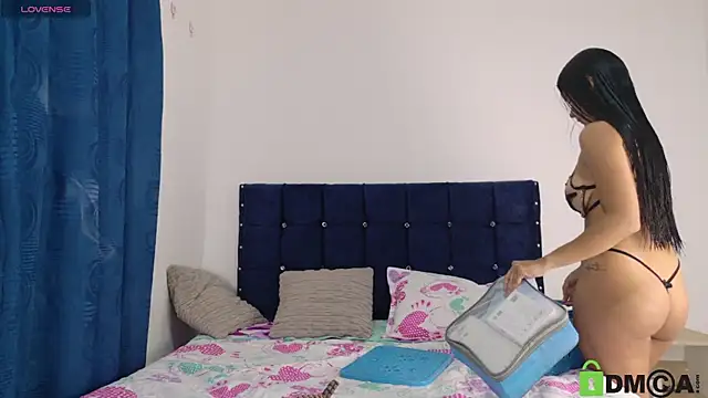 sweet_posionx – Kamerová šou