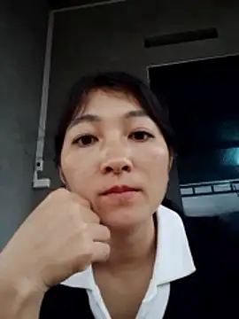 Asami_6868: δωμάτιο απευθείας συνομιλίας