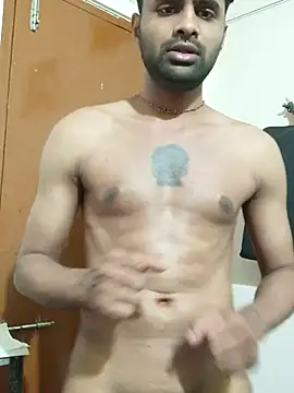 Indore_Playboi: διαδικτυακό σόου στην κάμερα