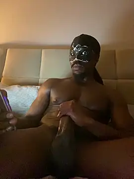 Show modela BlkOwlShadow na web-kameri