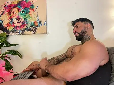 Miller_dominant Webcam Show