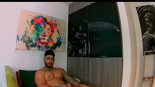 Miller_dominant Show Webcam