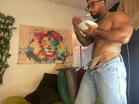 عرض كام Miller_dominant