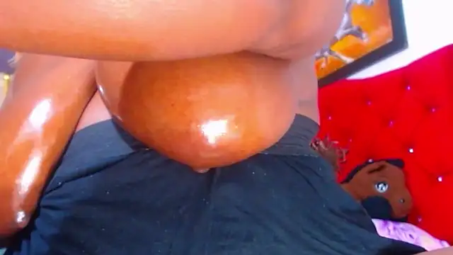 janex69 Adlı Modelin Canlı XXX Sohbeti