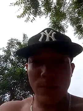 Webkamerová show Tayzon09