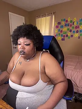 Chocolatebunnyxx96 XXX чат на живо