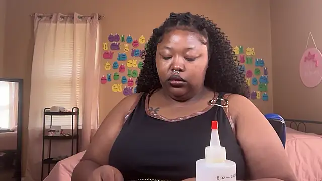 Chocolatebunnyxx96 webcam show
