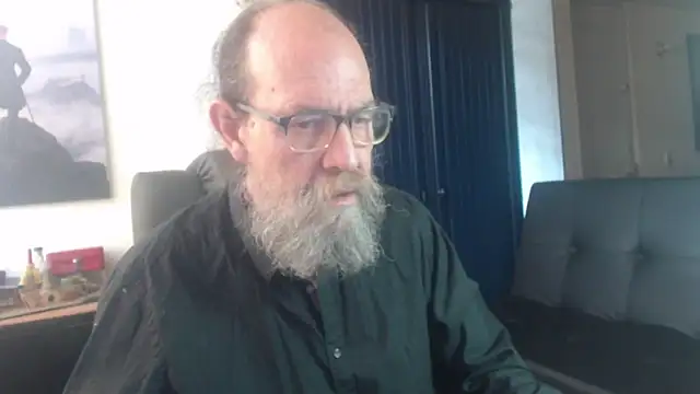 Uncle_Hottie Webcam Show