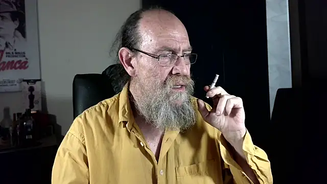 Uncle_Hottien Webbikameraesitys