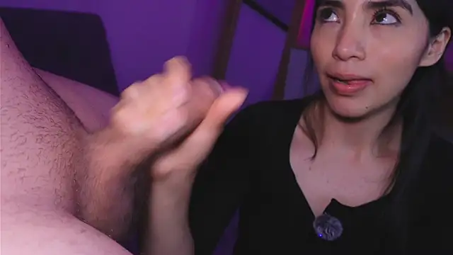 Show modela Samantha_night__ na web-kameri