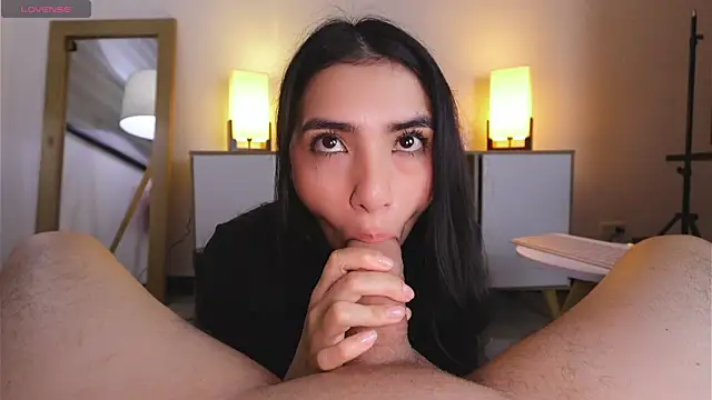 Samantha_night__のウェブカメラショー