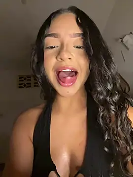 Evviiee_ ওয়েবক্যাম শো
