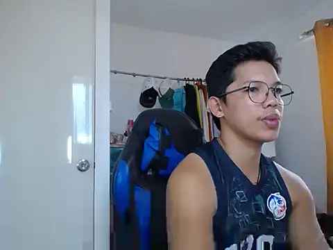 holly_oreo 网络视讯表演