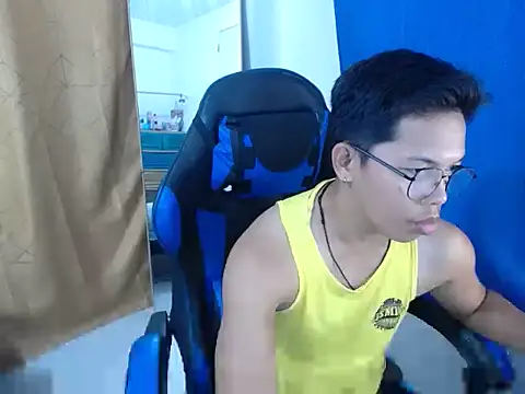 holly_oreo Pertunjukan Webcam