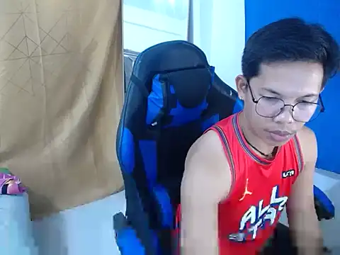 holly_oreo Pertunjukan Webcam