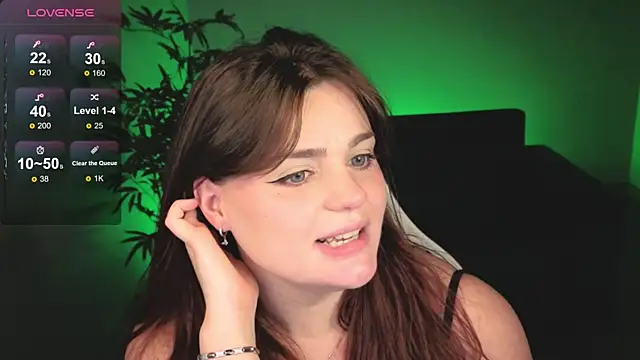 XXX chat uživo modela MilkyPop_