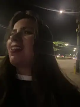 Show modela HellenaTinoco na web-kameri