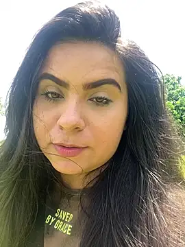 Pokazy przed kamerką – HellenaTinoco