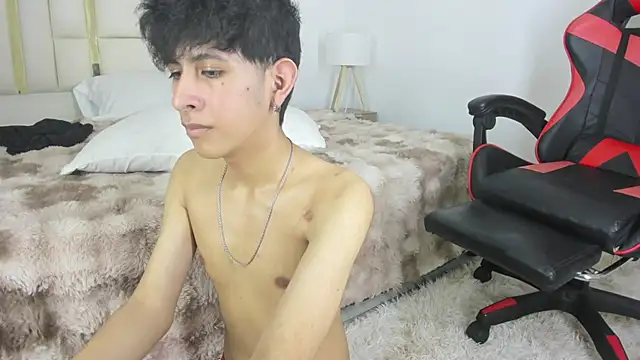 julian_xxのウェブカメラショー