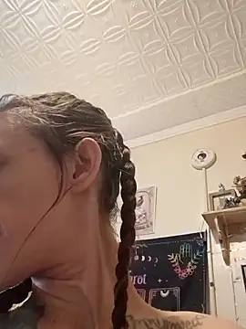 SultryEroticSlut webkamerás műsora