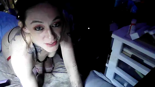 Etherealgoddess222 Show in webcam