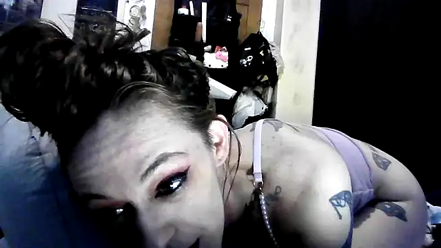 Etherealgoddess222 Adlı Modelin Web Kamerası Şovu