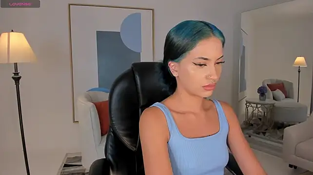 Chat +18 de KayraLanne ao vivo