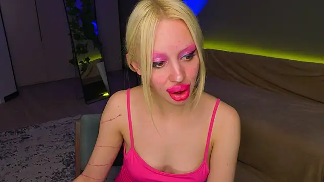 Chat XXX en directo de Luna_Beverly