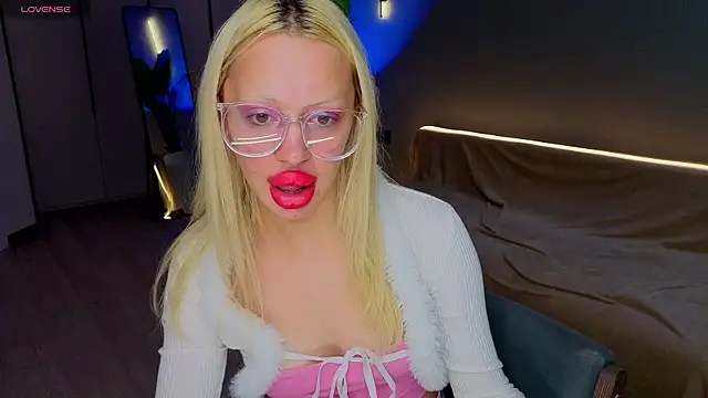 Chat XXX en directo de Luna_Beverly
