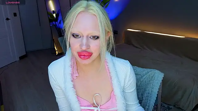 Luna_Beverly Live XXX-chat