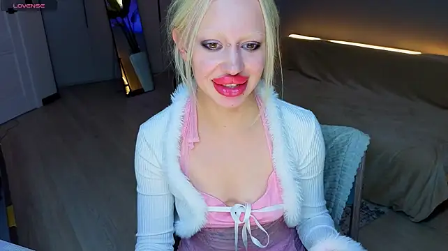 Luna_Beverly Live XXX-chat