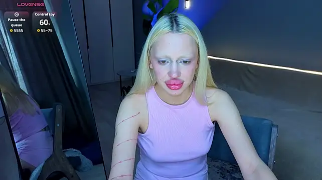 Luna_Beverly – Live XXX-chat