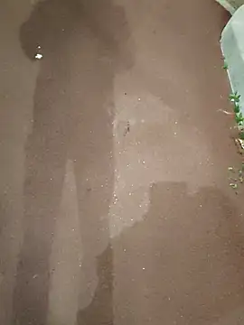 Show modela TAMI61 na web-kameri