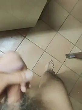 Pertunjukan Kamera Web TAMI61