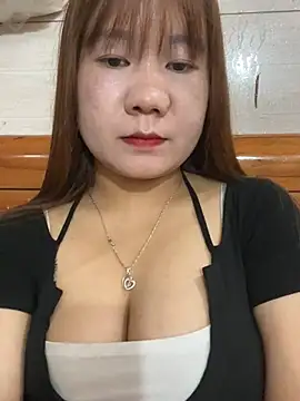 Liness101 在線直播表演