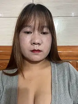 Liness101's Webcam Show