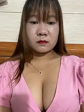 Liness101 Show Webcam