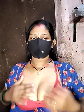 Hotcouplepriya 网络视讯表演