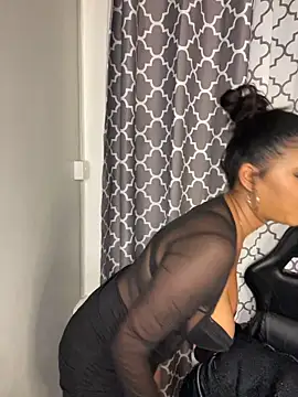 Emii_Love Webcam show