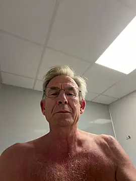 Pierre4tjyxx 网络视讯表演