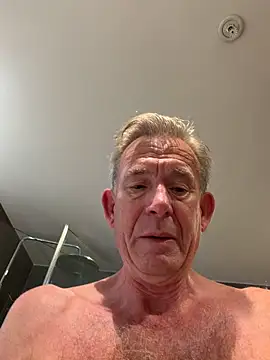 Pierre4tjyxx Webcam Show