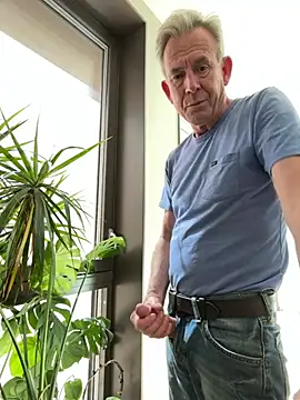 Show de Pierre4tjyxx na webcam