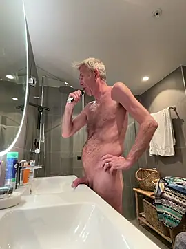 Pierre4tjyxxn Webbikameraesitys