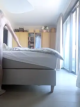 Pierre4tjyxxn Webbikameraesitys