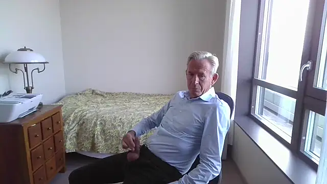 Pierre4tjyxx Webcam Show