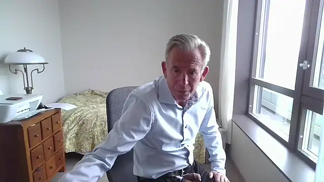 Pierre4tjyxxn Webbikameraesitys