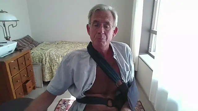 Pierre4tjyxx webcam show