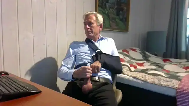 Pierre4tjyxx webcam show
